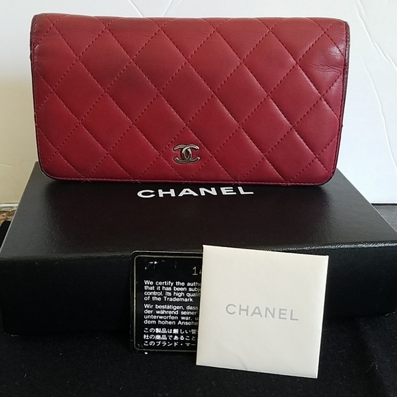 SOLD***Channel Wallet - Picture 8 of 8